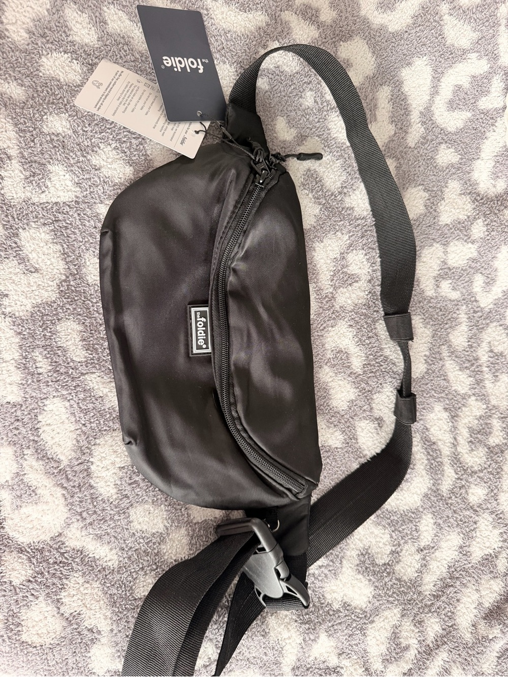 Foldies Sling Bag - Compact Crossbody Waist Pack - Brand new, tags on